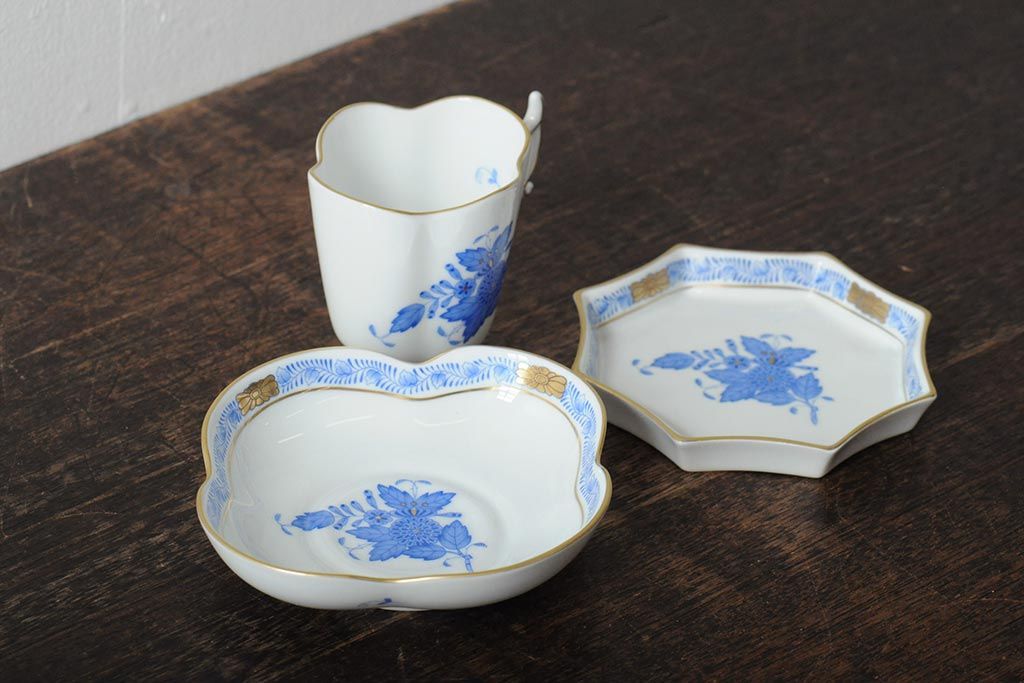 ハンガリー　HEREND(ヘレンド)　ハンドペイント　アポニー・ブルー　カップとプレート3点セット(小皿、ディッシュ、洋食器)(R-043611)