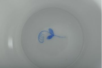 ハンガリー　HEREND(ヘレンド)　ハンドペイント　アポニー・ブルー　カップとプレート3点セット(小皿、ディッシュ、洋食器)(R-043611)