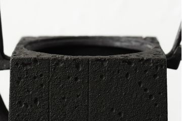 長谷川雅山　方客手取釜　鉄瓶　共箱付(茶道具)(R-043613)