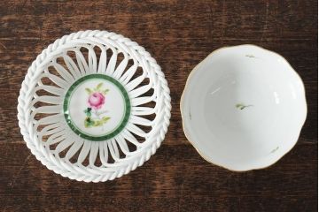 ハンガリー　HEREND(ヘレンド)　ウィーンの薔薇(VRH)・バスケット　フルーツ&フラワー(FRN)・スモールボウル(小物入れ、カップ、小鉢、洋食器)(R-043619)