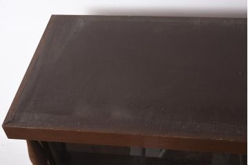 レトロ家具　昭和中期　モールガラス入り　大振りで薄型サイズのレトロな本箱(キャビネット、収納棚、戸棚)(R-043639)