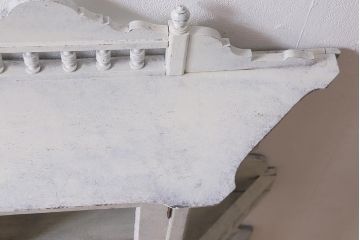 アンティーク家具　フランスアンティーク　オーク材　シャビーなペイントがおしゃれなウォールキャビネット(壁掛け収納棚、ウォールシェルフ)(R-043691)