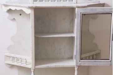 アンティーク家具　フランスアンティーク　オーク材　シャビーなペイントがおしゃれなウォールキャビネット(壁掛け収納棚、ウォールシェルフ)(R-043691)