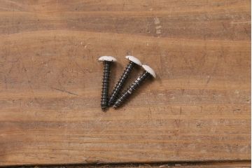 アンティーク家具　フランスアンティーク　オーク材　シャビーなペイントがおしゃれなウォールキャビネット(壁掛け収納棚、ウォールシェルフ)(R-043691)