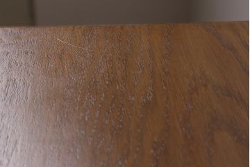 アンティーク家具　フランスアンティーク　オーク材　クラシカルな雰囲気が魅力のサイドボード(収納棚)(R-043694)