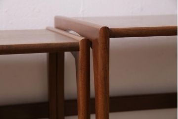 ヴィンテージ家具　北欧ビンテージ　G-PLAN(ジープラン)　チーク材　温かみのある木味が魅力のネストテーブル(サイドテーブル)(R-043697)