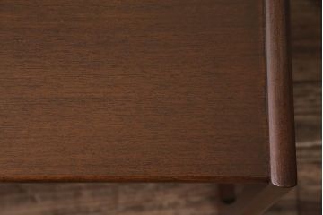 ヴィンテージ家具　北欧ビンテージ　G-PLAN(ジープラン)　チーク材　温かみのある木味が魅力のネストテーブル(サイドテーブル)(R-043697)