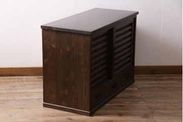 ラフジュ工房オリジナル　古建具リメイク　前板栗材　引き出し付き　和レトロなキャビネット(水屋、収納棚、戸棚)(R-043701)