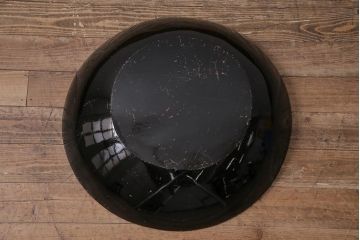 アンティーク雑貨　昭和中期　朱色と黒の漆塗りが目を引く特大のこね鉢(ボウル)(R-043709)