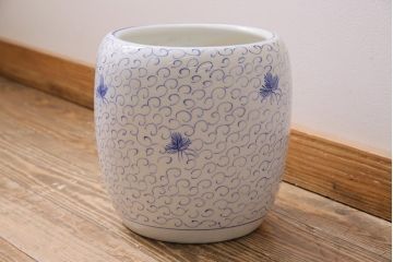 アンティーク雑貨　昭和初期　優しげな雰囲気が魅力の瀬戸火鉢(鉢カバー)(R-043722)