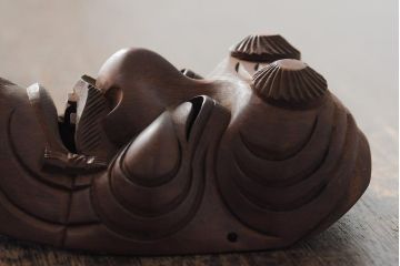 骨董　在銘　古い木彫翁面(作家物、能面、おきな)(R-043725)