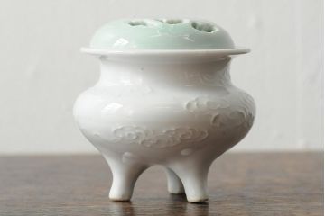 善夫銘　鳳香炉(白磁、青磁、共箱、茶道具)(R-043731)