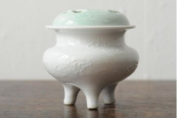 善夫銘　鳳香炉(白磁、青磁、共箱、茶道具)(R-043731)