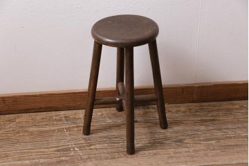 アンティーク家具　昭和中期　カシ材　使い込まれた風合いが魅力のレトロな木製スツール(椅子、花台)(R-043738)
