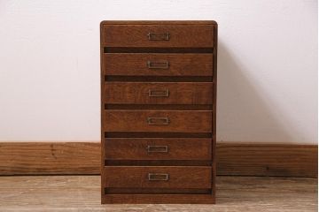 アンティーク家具　昭和中期　ナラ材　ネームプレート付きのレトロな小引き出し(小物収納、卓上収納)(R-043750)