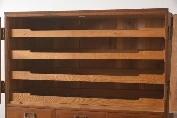 アンティーク家具　和製アンティーク　昭和初期　前面ケヤキ材　大正ロマン薫る重ね箪笥(和箪笥、収納棚、引き出し、チェスト)(R-043759)