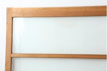 レトロ建具　昭和レトロ　昭和後期　ヒノキ材　素朴な風合いが魅力のガラス戸(引き戸、玄関戸)(R-043761)