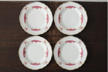 中古　ハンガリー　HOLLOHAZA(ホロハーザ)　Henriette(ヘンリエッタ)　ティーセット(ポット、カップ&ソーサー、プレート、シュガーポット、ミルクジャグ)(R-043764)