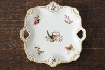 ヴィンテージ　ハンガリー製　Royal Danube(ロイヤル・ドナウ)　hand painted　蝶・鳥　ゴールドリムが気品溢れるスクエアディッシュ(ビンテージ)(R-043768)