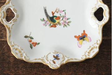 ヴィンテージ　ハンガリー製　Royal Danube(ロイヤル・ドナウ)　hand painted　蝶・鳥　ゴールドリムが気品溢れるスクエアディッシュ(ビンテージ)(R-043768)