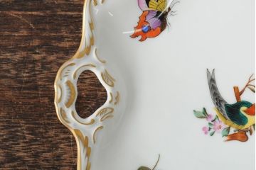 ヴィンテージ　ハンガリー製　Royal Danube(ロイヤル・ドナウ)　hand painted　蝶・鳥　ゴールドリムが気品溢れるスクエアディッシュ(ビンテージ)(R-043768)