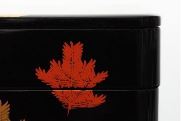 昭和期　輪島塗　松図木製三段重・重台　箱付き(重箱、漆器)(R-043770)