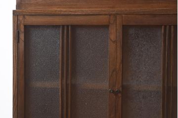 アンティーク家具　昭和初期　総ケヤキ材　結霜・ダイヤガラス　大正ロマンの雰囲気漂うガラス食器棚(キャビネット、収納棚、戸棚)(R-043781)