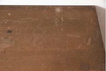 レトロ家具　ナラ材　使いこまれた味わいが魅力のシンプルな片袖デスク(ワークデスク、在宅ワーク、在宅用、片袖机)(R-043782)