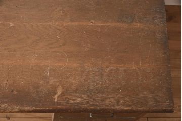 レトロ家具　ナラ材　使いこまれた味わいが魅力のシンプルな片袖デスク(ワークデスク、在宅ワーク、在宅用、片袖机)(R-043782)