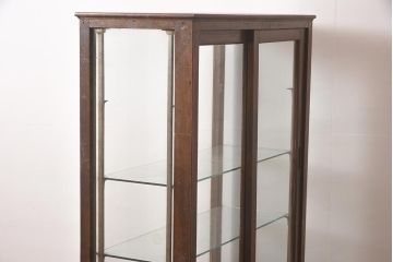 アンティーク家具　昭和初期　ナラ材　レトロな雰囲気漂うガラスケース(ショーケース、陳列棚、飾り棚)(R-043786)