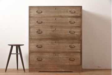 アンティーク家具　昭和中期　前面桐材　すっきりとした佇まいのシンプルな重ねタンス(衣装箪笥、和箪笥、引き出し、チェスト、桐箪笥、桐たんす)(R-043788)