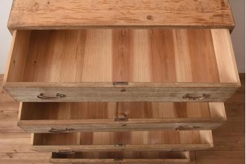 アンティーク家具　昭和中期　前面桐材　すっきりとした佇まいのシンプルな重ねタンス(衣装箪笥、和箪笥、引き出し、チェスト、桐箪笥、桐たんす)(R-043788)