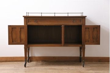 ヴィンテージ家具　DREXEL HERITAGE(ドレクセルヘリテイジ)　Triune(トライユン)　キャスター付きサービス台(サーバー、キャビネット、作業台、収納棚、ビンテージ)(R-043791)