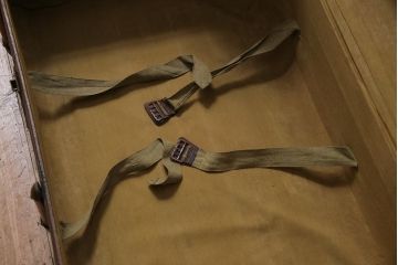 アンティーク　和製アンティーク　大正昭和初期　宝箱のようなデザインがお洒落なトランク(鞄、カバン、収納、ディスプレイ)(R-043794)