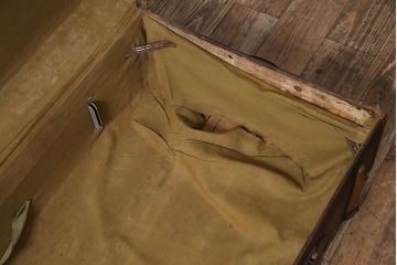 アンティーク雑貨　和製アンティーク　大正昭和初期　宝箱のようなデザインがお洒落なトランク(鞄、カバン、収納、ディスプレイ)(R-043794)