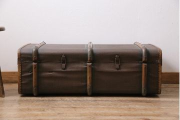 アンティーク雑貨　和製アンティーク　大正昭和初期　宝箱のようなデザインがお洒落なトランク(鞄、カバン、収納、ディスプレイ)(R-043794)