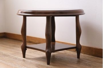 ビンテージ家具　オールドマルニ　maruni(マルニ木工)　棚付き　アンティークスタイルにおすすめな木製のサイドテーブル(コーヒーテーブル)(R-043797)