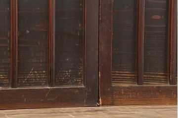 アンティーク建具　古民家スタイルや趣のある和空間におすすめな板戸4枚セット(格子戸)(R-043812)