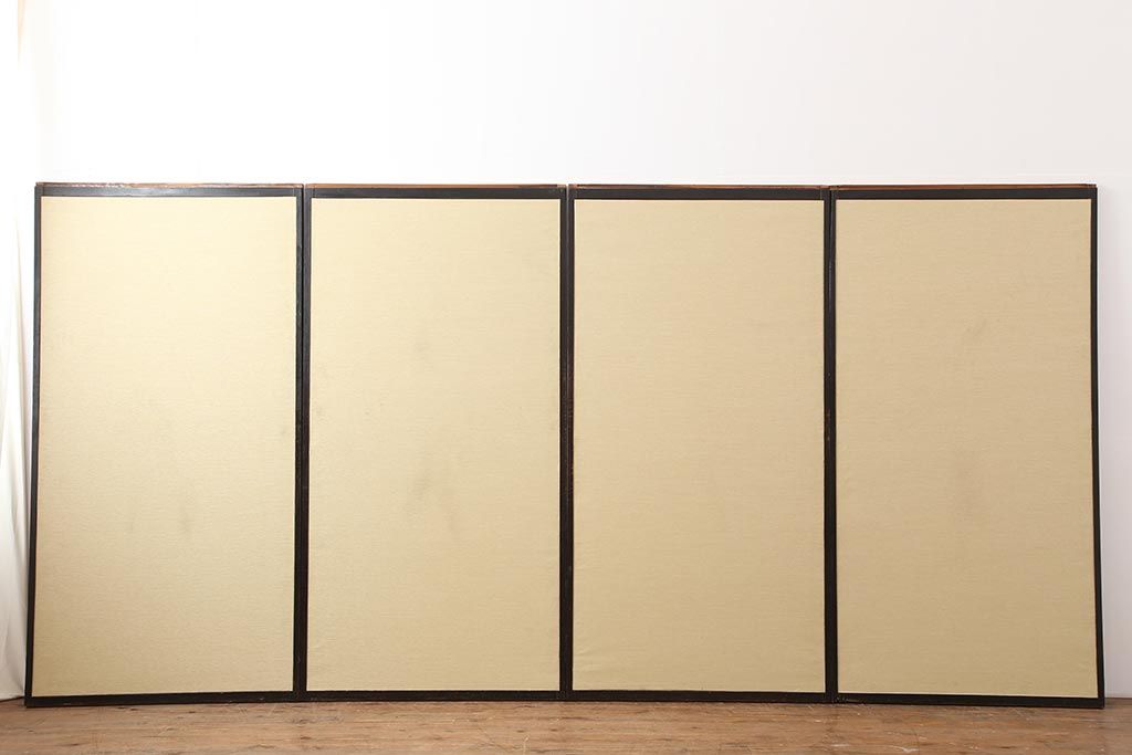 アンティーク建具　古民家スタイルや趣のある和空間におすすめな板戸4枚セット(格子戸)(R-043812)