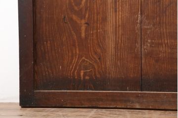 アンティーク建具　古民家スタイルや趣のある和空間におすすめな板戸2枚セット(格子戸)(R-043818)