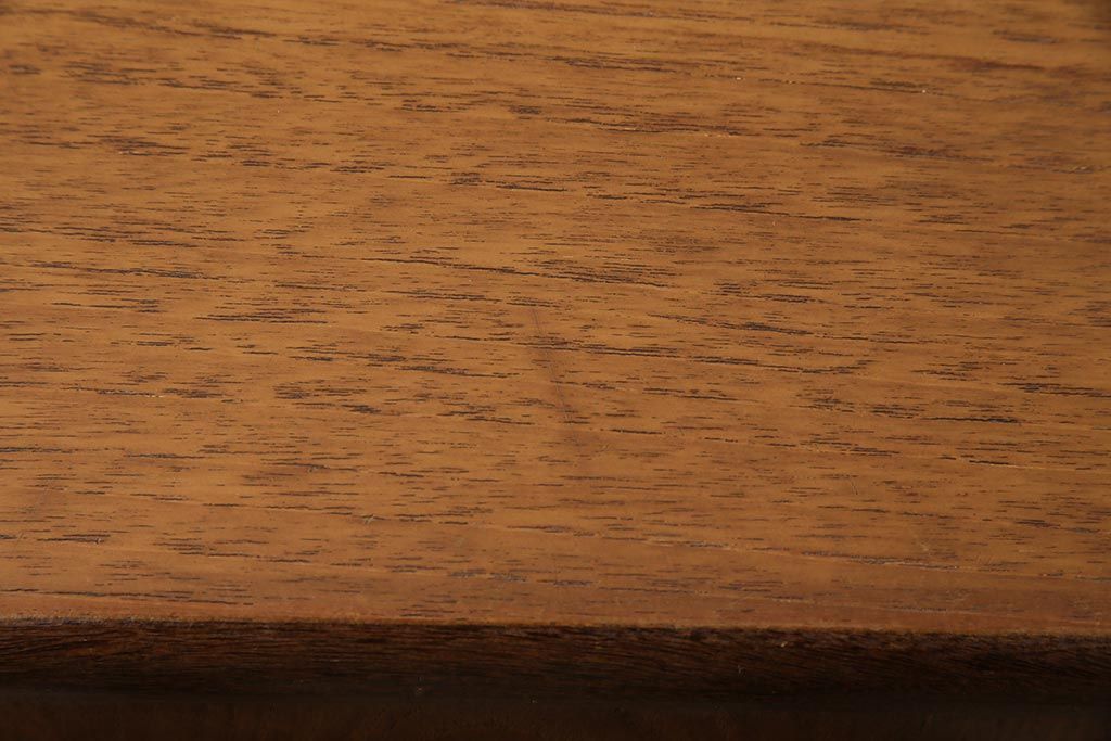 ヴィンテージ家具　北欧ビンテージ　G-PLAN(ジープラン)　Fresco(フレスコ)　Long John(ロングジョン)　幅広サイズのサイドボード(収納棚)(R-043821)