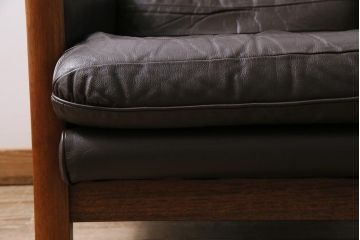 ヴィンテージ家具　オールドマルニ　maruni(マルニ木工)　スタイリッシュなデザインが魅力の一人掛けソファ(1シーター、1Pソファ、ビンテージ)(R-043822)