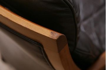 ヴィンテージ家具　オールドマルニ　maruni(マルニ木工)　スタイリッシュなデザインが魅力の一人掛けソファ(1シーター、1Pソファ、ビンテージ)(R-043823)