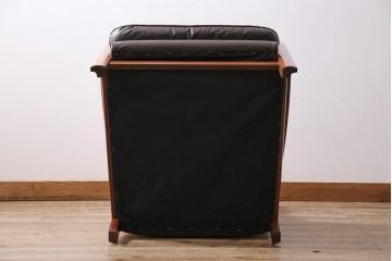 ヴィンテージ家具　オールドマルニ　maruni(マルニ木工)　スタイリッシュなデザインが魅力の一人掛けソファ(1シーター、1Pソファ、ビンテージ)(R-043823)