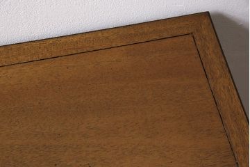 中古　DREXEL HERITAGE(ドレクセルヘリテイジ)　Triune(トライユン)　ナイトスタンド(サイドテーブル、ナイトテーブル、サイドキャビネット)(定価約25万円)(R-043825)