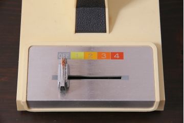 ビンテージ照明　昭和レトロ　1970年頃　レア!レトロ感たっぷりの卓上照明(デスクライト、スタンドライト)(R-043831)