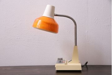 ビンテージ照明　昭和レトロ　1970年頃　レア!レトロ感たっぷりの卓上照明(デスクライト、スタンドライト)(R-043831)