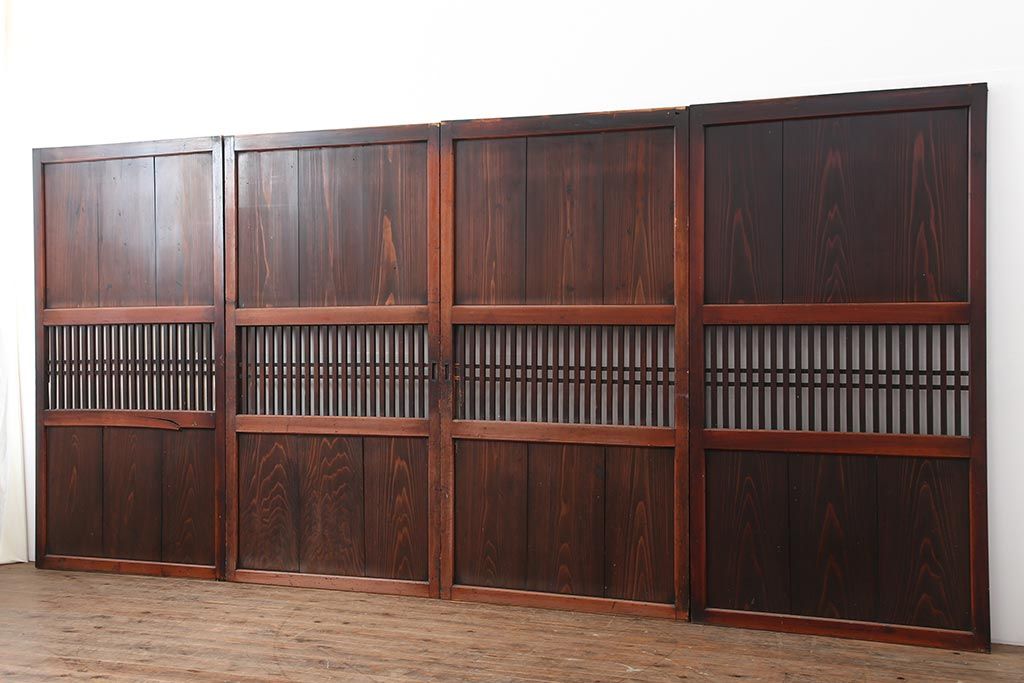 アンティーク建具　明治期　深みのある色合いが魅力的な格子帯戸4枚セット(板戸、引き戸)(R-043841)