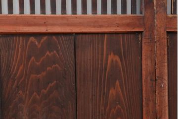 アンティーク建具　明治期　深みのある色合いが魅力的な格子帯戸4枚セット(板戸、引き戸)(R-043841)