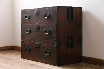 アンティーク家具　和製アンティーク　明治大正期　和の趣あふれる重ね箪笥(和箪笥、衣装箪笥、引き出し)(R-043842)